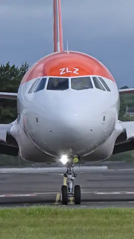 @easyJet Easyjet Taxing At Edinburgh Airport. #fly #favourite #airline #aircraft #airbus #plane #airlines #content #Veiws #planes #Repost #Like #share #follow 
