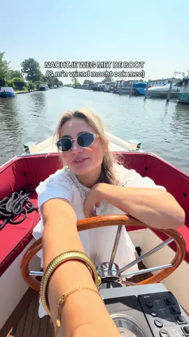 vakantie in eigen land dit!!🚤🌞 #varen #nachtjeweg #boot #sloep #abcoude #Vlog #hotel 