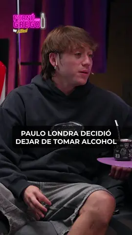 PAULO LONDRA DECIDIÓ DEJAR DE TOMAR ALCOHOL 👏🏻👏🏻 Nota completa en mi canal de Youtube! #FernetConGrego #Twitch #Clip