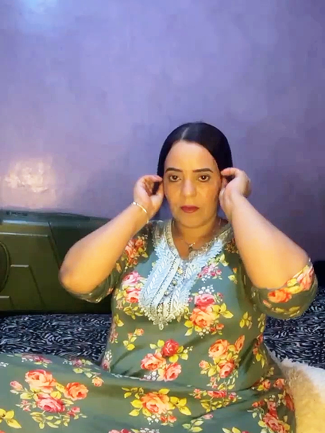 النساء شتيمتهم غالبًا أدق وأذكى وأطول وقد تحمل طابعًا نفسيًا ساخرًا #MenVsWomen   #FunnyRoasts   #PsychologicalBurns   #SavageReplies   #SubtleShade   #GirlBurns   #GuyInsults   #SocialDifferences   #WordsHurt   #FunnyContent   #ArabHumor
