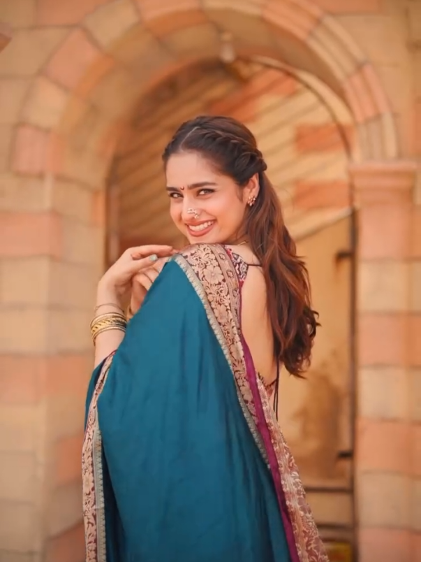she definitely won this trend 🤌🏽🥰 #shakkyshakky #shakyshaky #trend #trending #fyp #foryou #viral #waqasaesthetics1 #newtrend 