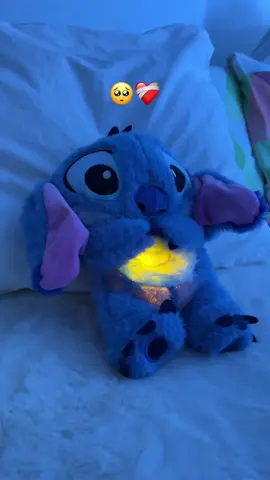 Stitch 🥹💙 #Stitch #stitchlover #gift #disney #giftideas #sales #liloandstitch #pandora #fffffffffffyyyyyyyyyyypppppppppppp #boxgift #stitchplush 
