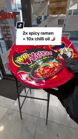 2x Spicy ramen + 10x chilli oil 😍🌶️🥵 #ramen #spicyramen #conveniencestore #asianconveniencestore #oreemart #creatorsearchinsights 