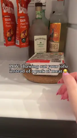 🩷✌🏻 #tofu #frozentofu #veganlife #veganthings #FoodTok 