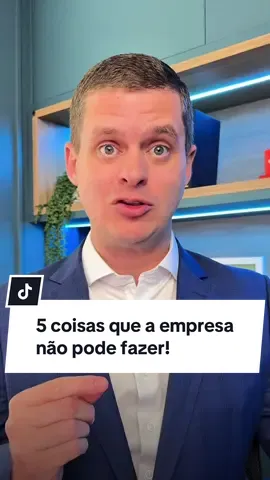 Confira 5 atitudes que a empresa não pode fazer com você, trabalhador: 1 – Atrasou? A empresa não pode mandar voltar pra casa e descontar o dia todo. 2 – Não pode impor prazo para entrega de atestado, a menos que esteja previsto em convenção coletiva. 3 – Não pode descontar vale-alimentação se você entregou atestado médico. 4 – Metas abusivas são ilegais e podem ser denunciadas. 5 – Pagamentos “por fora”, como comissão ou hora extra, são proibidos. Tudo deve estar no holerite. Você sabia dessas informações? Qual delas mais te surpreendeu? #advogado #trabalho #trabalhador