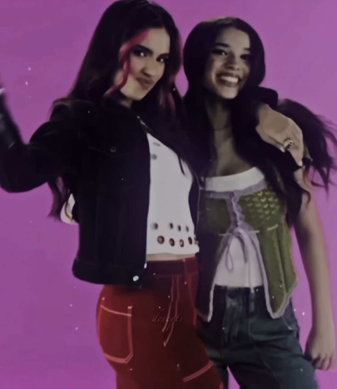 since tour is so soon, i decided to remakeee 🙈 anyways this is for @ops 🤗💋 @Kylie Cantrall @Malia:) #kyliecantrall #baddiecantrall #maliabaker #baddiebaker #descqts #foryoupage #xybca #viral #fyp #blowthisup #kylia #dzworldscollidetour #zombiesxdescendants #descendantstour  🏷️- @bookiecop @chloe 💜 @𝙡𝙞𝙣𝙣𝙚𝙖 ˚࿔ @manuela @qt keeley 🍒🛡️ @𝒍𝒆𝒙ᰔ @QT zariyah★♥︎ @𝒒𝒕 𝑬𝒍𝒂𝒔𝒕𝒊𝒄 𐙚 