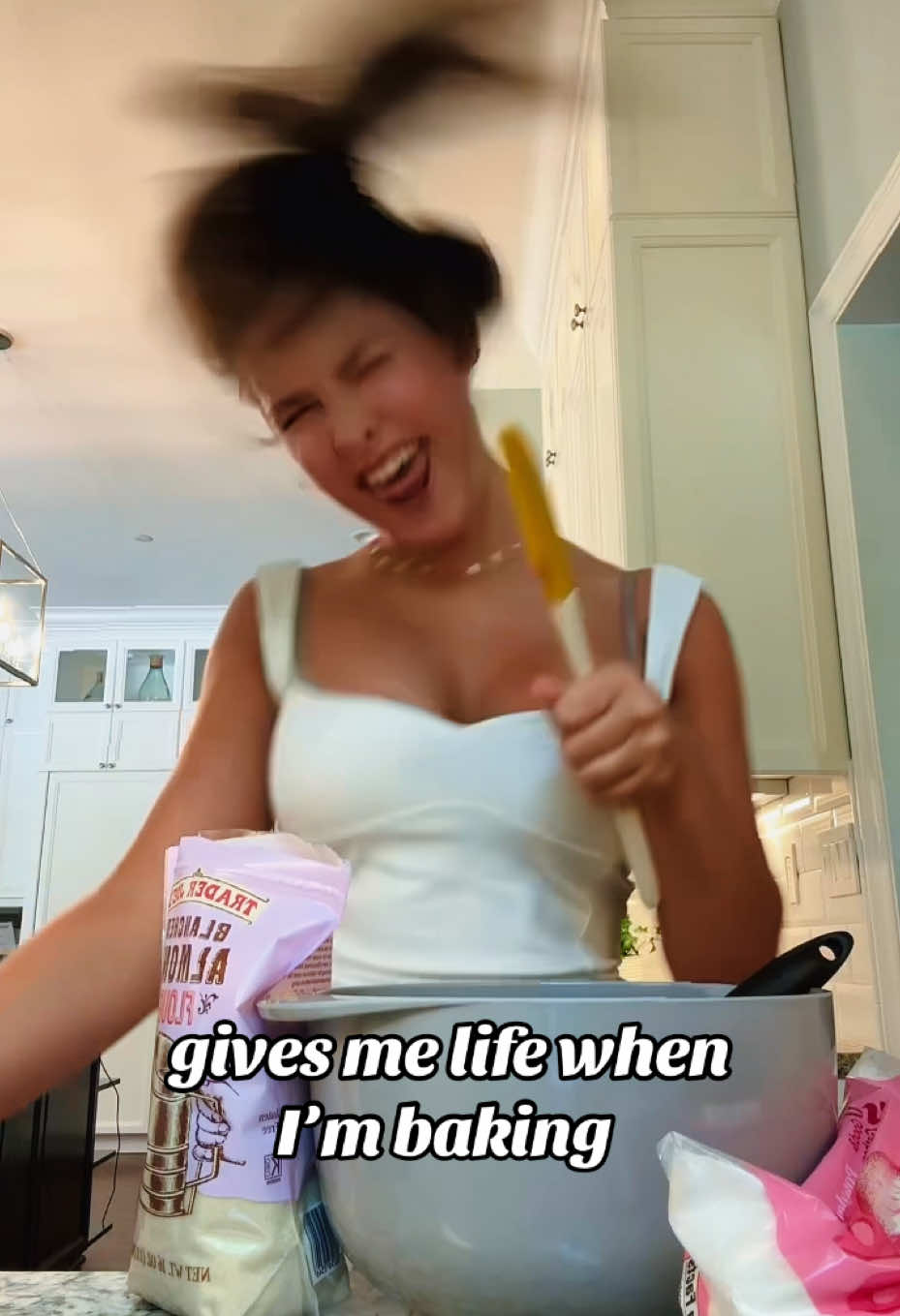 it’s a must🤘 #rock #Summer #lipsync #audios #baking #rockmusic #cookies #foryou #relatable 