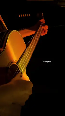 I love you #guitar #guitarcover #billieeilish #iloveyou #guitarmusic #guitartok #calm #fyp #viral #foryou #foryoupage 