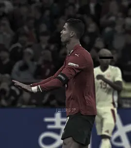 Yamal < Ronaldo 🔥☠️ #ronaldo #lamineyamal #portugal #spain #nationsleague #fyp #viral 