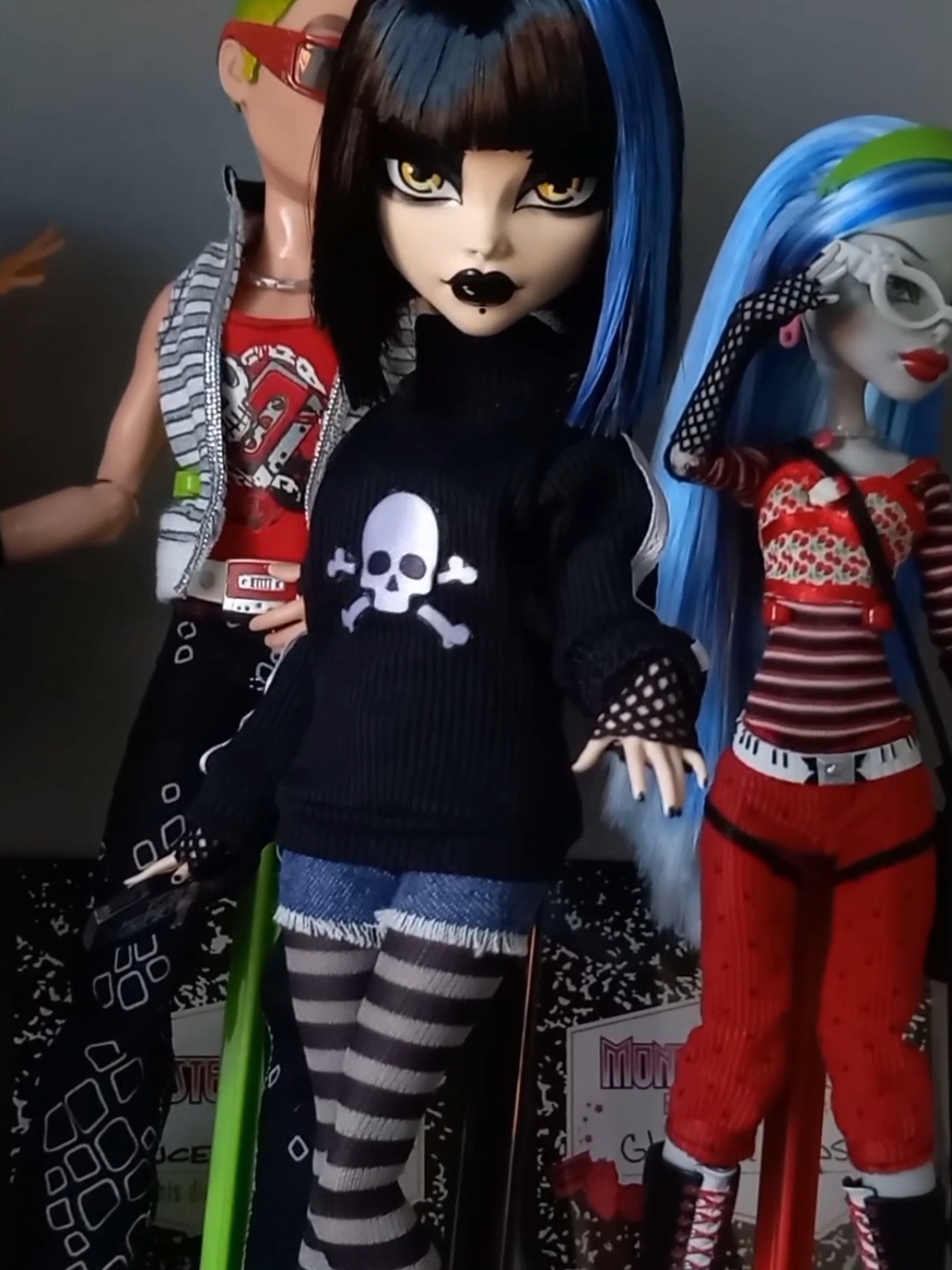 Custom Clair monster high☠️🖤 #monsterhigh #customdoll #dollrepaint #clair #monsterhighdolls #fyp #artist 