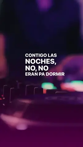 💭 “Contigo me siento en la Luna…” Hay personas que iluminan incluso cuando no te miran. Este verso es para esas conexiones silenciosas que lo dicen todo… sin palabras. 🎧 Dale play, guárdalo si también soñaste con alguien que no te ve, pero igual vive en tu cabeza. 💬 ¿A quién te recuerda esta letra? #luna #feid #atljacob #LTFMusicVerse #lyricsquetocanelalma #VideoLyrics #LatinHits #EmotionalReel #TikTokLatino