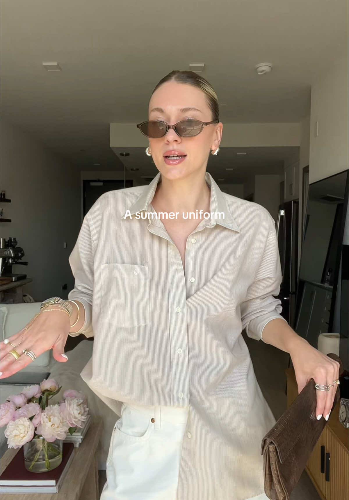 A go to summer uniform always does the trick #fashiontiktok #outfitinspo #OOTD #summeroutfit #outfitdetails 