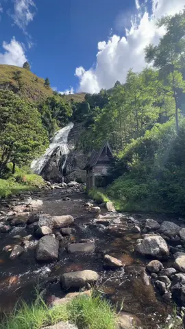 Embrace the journey       #samosirisland #pangururan #danautoba #medan #sumut #visit #wonderfull #exploresumut #airterjun #fypage #fyp 