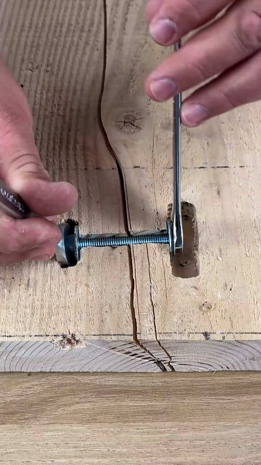 Quick and Clever DIY Hacks Anyone Can Try #woodworking 