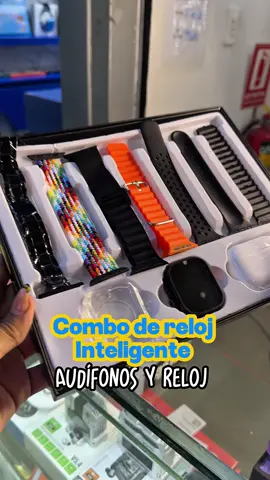 Reloj inteligente con audífonos inalámbricos 😱😍😮‍💨  #combos #relojinteligente #reloj #audifonosinalambricos #audifonosbluetooth #diadelpadre #granbazarmcbo 