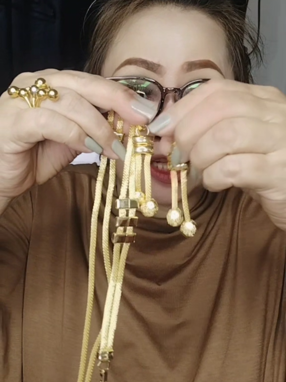 18k Electroplated Long Necklac#tiktokshop #trend #jewelry #affordable 