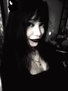 🫥 #gothgirl #goth #gothic #alt #alternative #alttiktok #foryoupage #fyp 