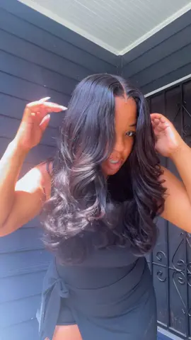 This hair is everything!! And the closure is perfect. Low maintenance and holds curls well 10/10! Click the link to shop🫶🏽