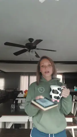 currently on book number 2 of hunting adeline 😬 📖 #BookTok #huntingadeline #smut #givememore #littlemouse 