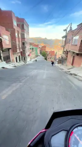 #alcoreza #bajada #pendiente #moto 