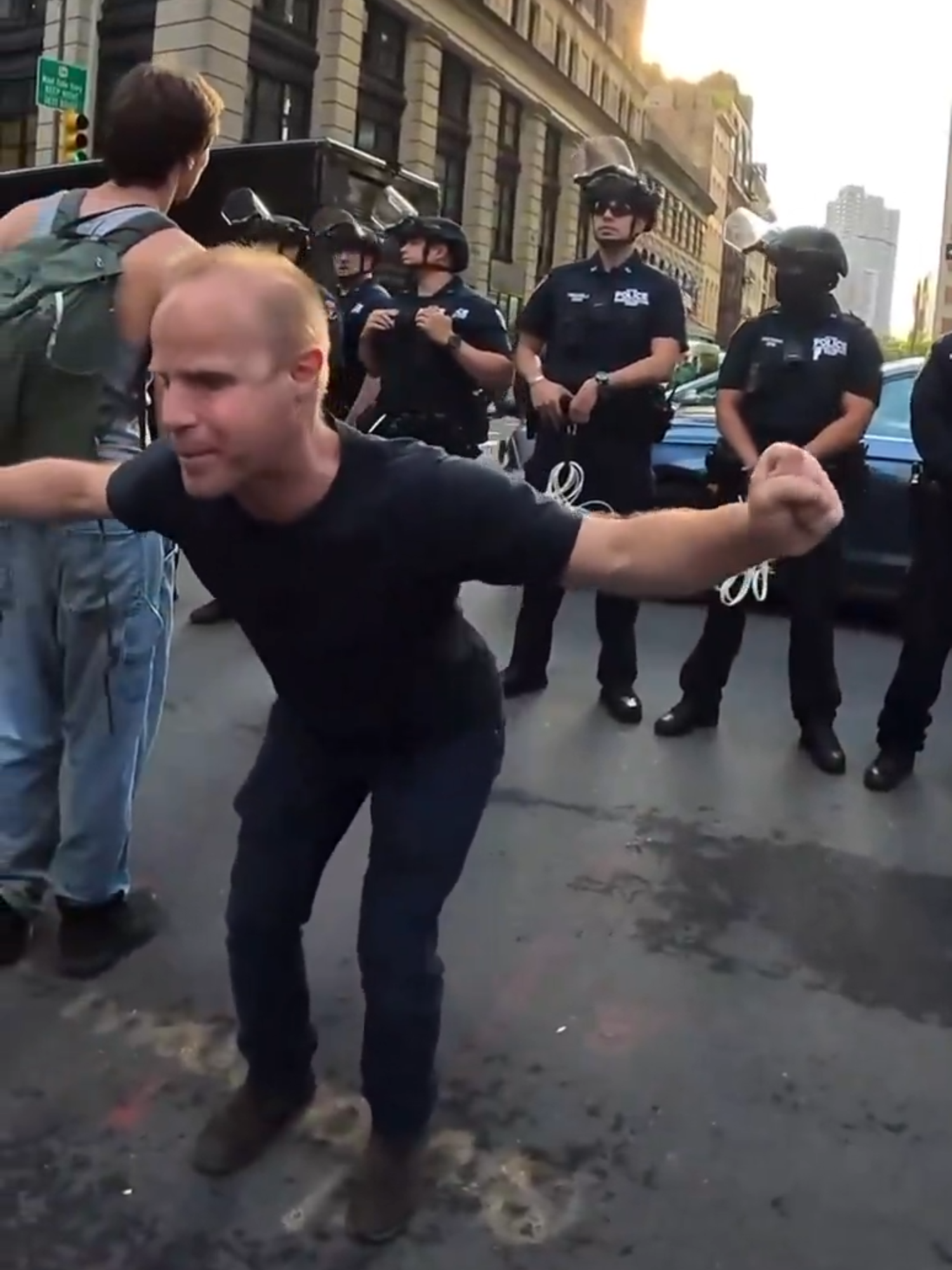 Protester Twerks at 'ICE'—Wait 'Til He Needs Them for a Break-In! #california #viral #viralvideo #WORLD #fy #fyp #fypシ #fypage #fypシ゚viral #trend #happeningnow #USA #FY #FYP #trending #viraltiktok #fyppppppppppppppppppppppp #fypシ゚ #dance #funny