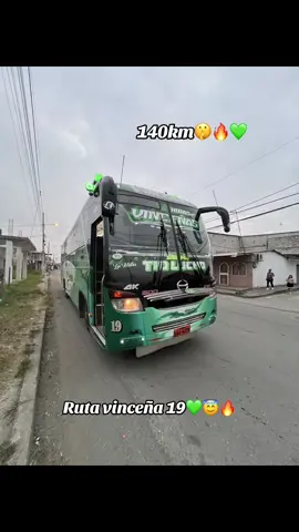 HINO AK💚 ECUADOR 🇪🇨 #buseterosconestilo☀️🚎💪 #rutavinceña19💚🇪🇨 #hinoak #seguire todo aquel que me siga @VICTOR MANUEL 🚌🇪🇨 @Carlos Muñoz @™️Marlon @Fabricio Triviño @Carlos Adrian 