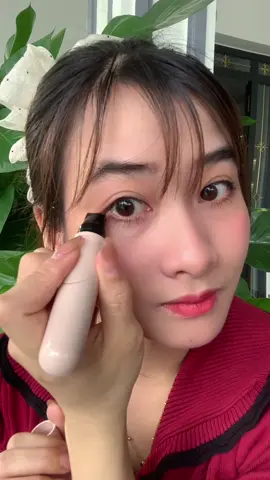 Kẻ mắt dành cho ai vụng về như tui #kemat2dau #butkematlautroi #butkematcondau #begiang #xuhuong #viral #thinhhanh #makeup  @Bế Giang  @Bế Giang  @Bế Giang 