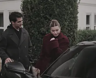 وقفت تقدييراً لها#afrasaraçoğlu #mertramazandemir #yalıçapkını #seyfer #afram 
