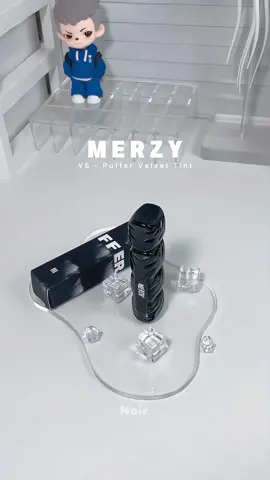 Son môi kem lỳ trang điểm merzy v6 màu son chân ái của tui đây mấy bà✨#merzy #merzyv6 #sonli #sonxinh #makeup #goclamdep #reviewlamdep #unbox #fyp #xh #viral #muataitiktok 