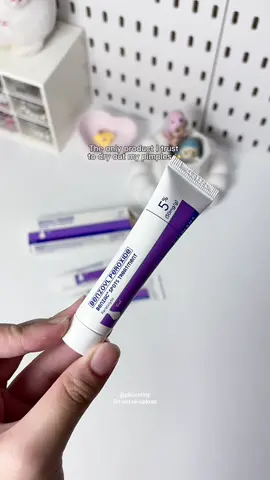 to that person who introduced me to this product!! 🥺🫶🏻 #benzoylperoxide #fyp #acnetreatment #acnespottreatment #pimples #foryou 