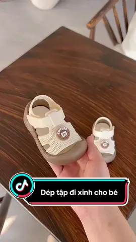 Dép tập đi mềm nhẹ dễ đi cho bé #xuhuong #review #depchobe #depchobeyeu #depxangdanchobe #deptapdichobe 