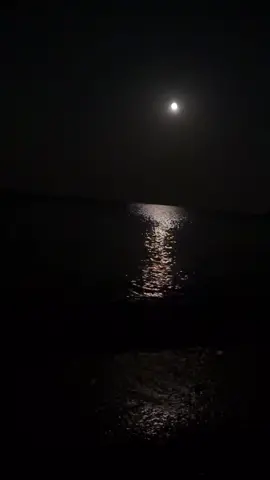 Moonlight + sea sounds = perfection. 🌕 🌊 #aesthetic #moodyvibes #nightsound #Rhodes 
