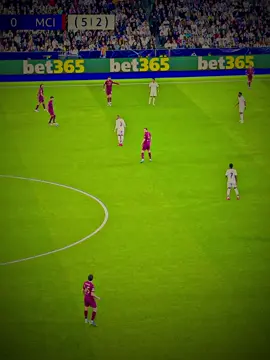 Chơi không lại nên chơi bẩn 😂🔥#mhoang×bnam×lquy #fyp #xnguyen×bnam×tkien #viral #legendary_club🤩🔥 #vairal #vnedit_team🗡🇻🇳 #Soccer #valverde_club💫👑 #football #bnfootball⚽️ #futbol 