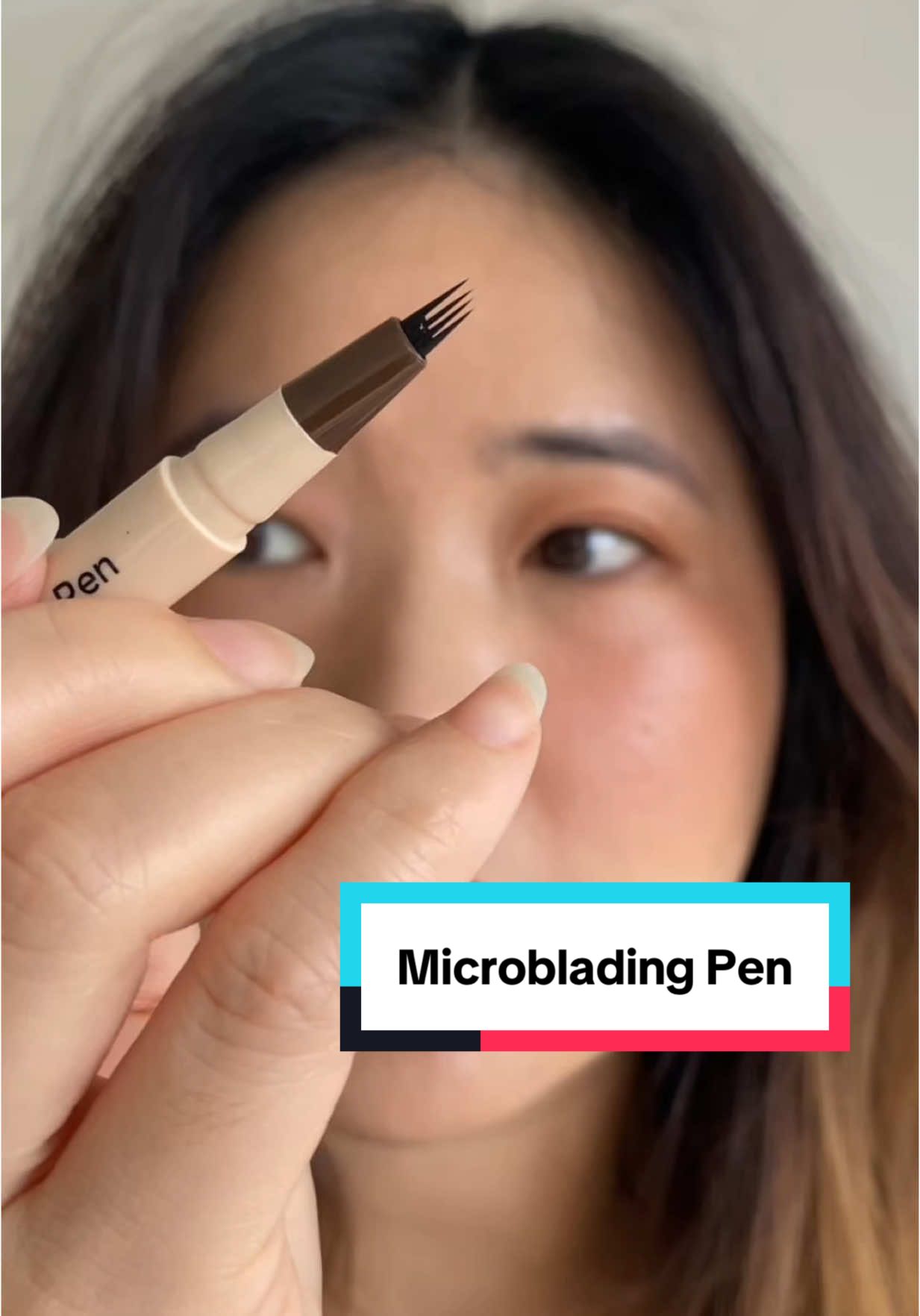 Sparse brows? Here’s how you can create instant brow hairs! ✨ The Brow Technicians Microblading Pen: Espresso 🛍️ Shop online at www.thebrowtechnicians.com #eyebrows #eyebrowtutorial #microblading #microbladingbrows #microbladingpen #hairstrokebrows #makeup #makeuphacks #makeuptutorial #productreview #thebrowtechnicians