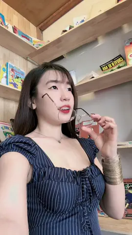 Anh đi đi em không níu kéo đâu 