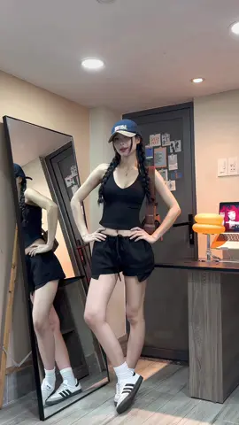 Mặc lên form là ưng liền #quanshort #oufit #xuhuong #fyb #review 