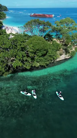 Air lautnya sebening itu, no filter needed! 😍🌊 Pangandaran emang gak pernah gagal Untuk info booking dan reservasi bisa langsung (WhatsApp) 081312288295. #pangandaran #pantaipangandaran #paddleboard #pangandaranpaddleboard #beachvibes #batukaras #fyp #traveltiktok 