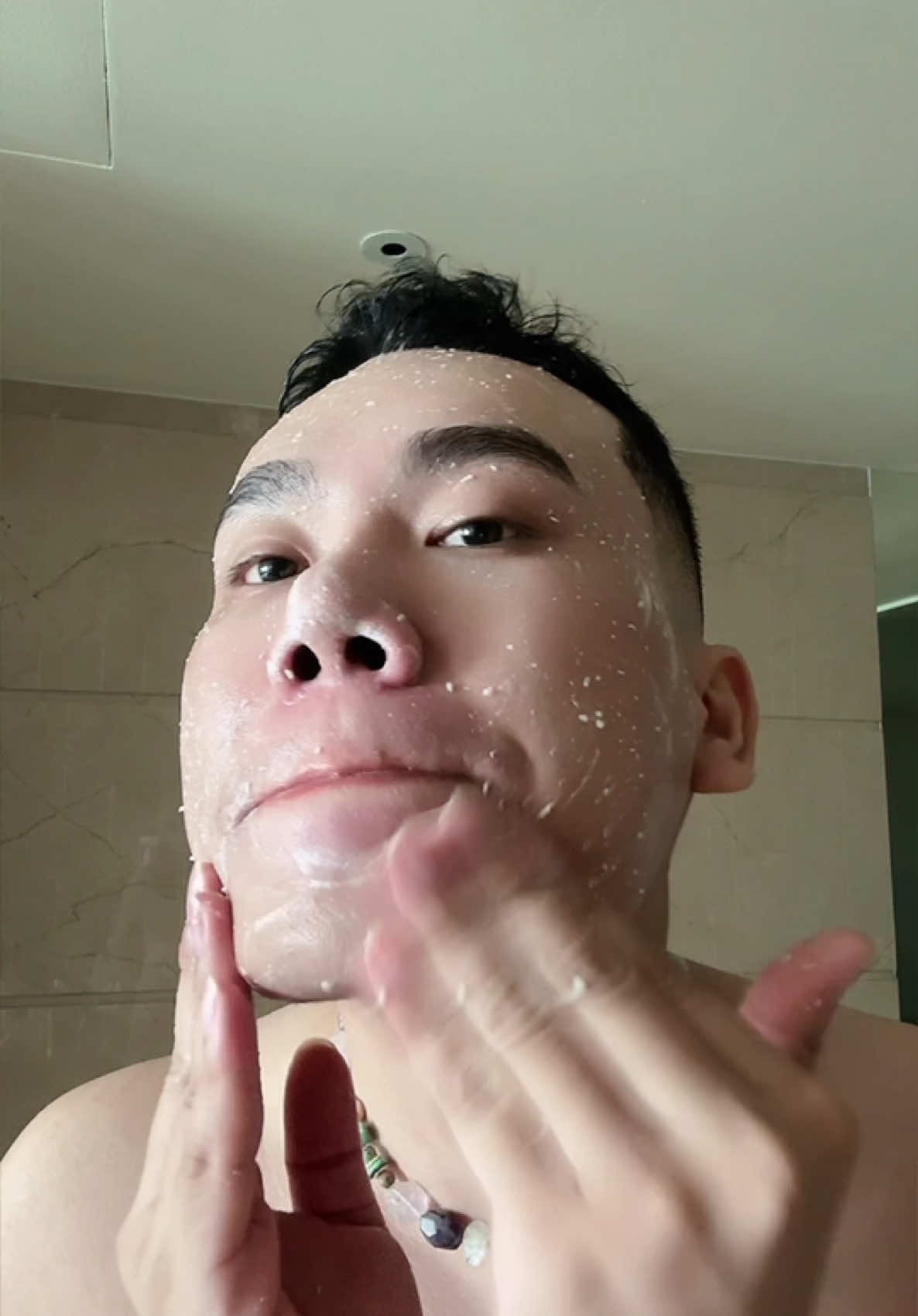 - Tẩy tbc ma:nyo PHA, dùng bon lắm nha - Tẩy cục cục trên mặt =)) cho hiệu ứng thị giác đã hen #cunghocchamda #cohoctruyeu #goclamdep #chamsocda #reviewlamdep #manyo #hibisvn 