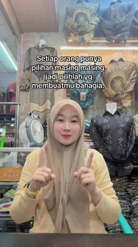 Satu atau dua pilih aku atau dia yang engkau suka#viral #fyp #fypシ゚viral #trending #soundviral #soundtrending #xyzbca #lewatberanda #masukberanda #satuataudua #dj#dangdut #dancetiktok #steffibatik08 