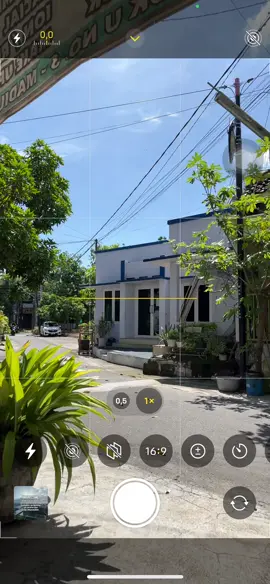 zoom ip 13 gak smooth? #iphone #zoom #fyp 