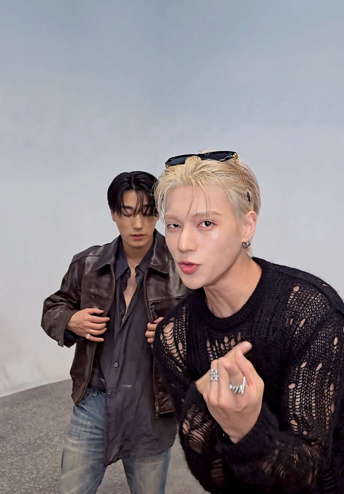 Cheers to this night 잔을 위로 #LemonDropChallenge #ATEEZ #에이티즈 #SAN #산 #WOOYOUNG #우영 #GOLDENHOUR_Part3 #LemonDrop #SummerSongs #SongoftheSummer 