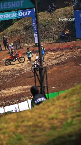 📹 @GTXracingstart 