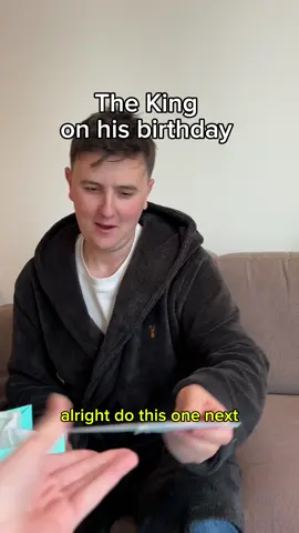 Very thoughtful  #skit #sketchcomedy #thesquid #comedyvideo #kingsbirthday #royalfamily 