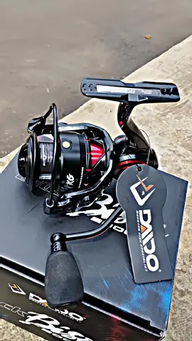 Gak hanya tampilan aja yang keren, tapi kualitasnya juga badak ini reel daido black bison #reelpancing #reelpowerhandle #reeldaido #daidoblackbison #mancing #mancingmania 