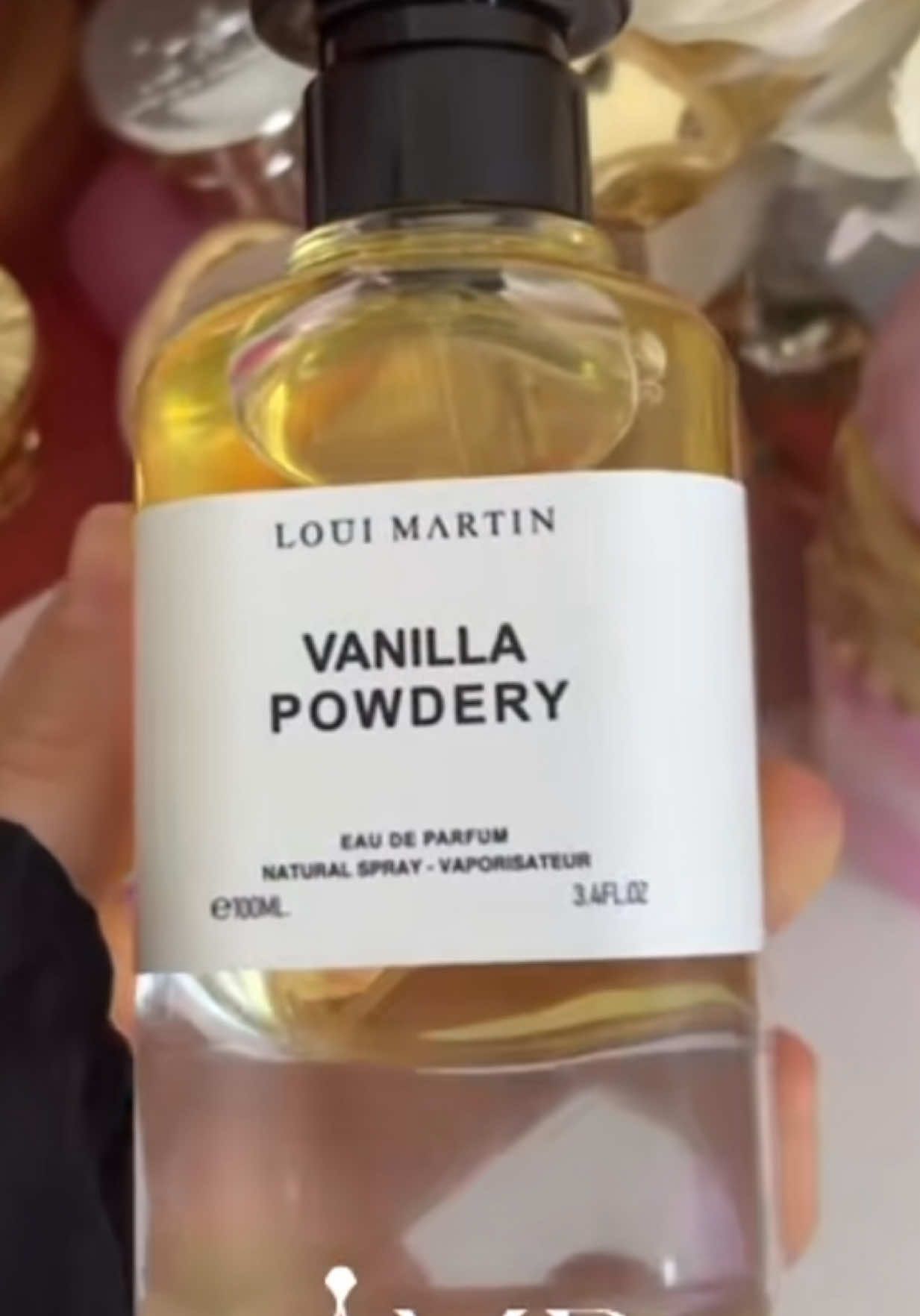 1 jour, un bon plan ! 🌸 Loui Martin - Vanilla Powdery Eau de Parfum (100ml) 🌸 Un parfum doux et envoûtant à la vanille poudrée. ✨ Sillage délicat et sophistiqué. 🍦 Parfait pour tous les jours et les occasions spéciales. 💎 Flacon élégant 100ml avec vaporisateur. 🎁 Idée cadeau idéale. 🚚 Livraison rapide ! 🛒 Ajoutez-le vite au panier et laissez-vous séduire ! #parfum #vanilla #tiktokshop #cadeau #vanille #parfumaddict 