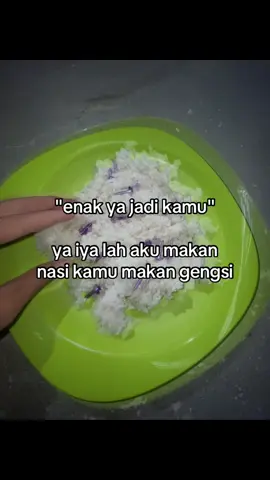 🤣🤣#gengsi #masukberandafypシ #fypviralシviral #sintangkalbar #titanium #katakata 