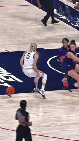 College Paige was so fun to watch #college #paige #uconn via: Greggy.518