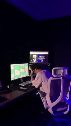 So yesterday I put in a buy limit for this order,missed the price,and completely forgot to cancel it.Ended up losing money by accident.🥲😅😓#gold #daututhongminh #forextrading #trading 