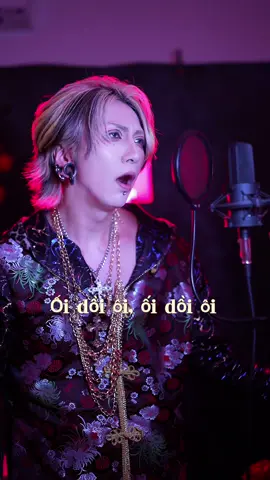 TRÌNH / HIEUTHUHAI ベトナム語１ミリも分からないけど歌ってみた！！！！！ #trinh #hieuthuhai #hdlyricshere #trending #xh #fyp #歌ってみた #カバー  #cover #キミノウィルス #リゼ  @HIEUTHUHAI 
