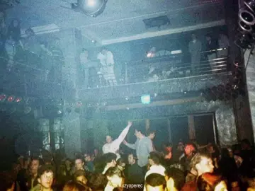 трек в тгк, ссылка в профиле)) #рукивверх #рукивверхпесни #18мнеуже #айяйяй #щитпост #трек #lyrics #spotify #fyp #on #viral #elbruso #fup #рек #рекомендации #rec #recommendations #kuzyaperec 